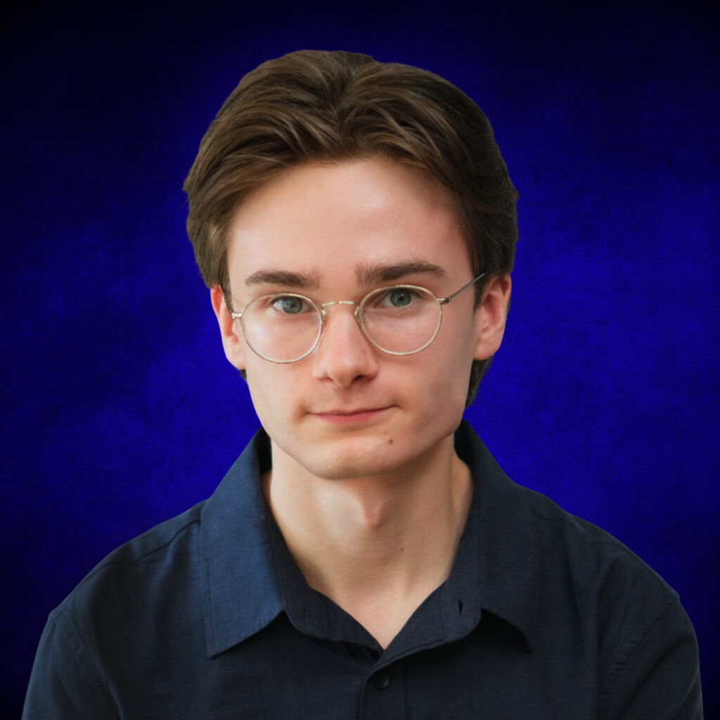 Grayson Taylor Headshot